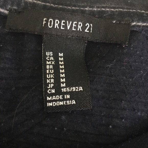 Forever 21 tee - Picture 3 of 3